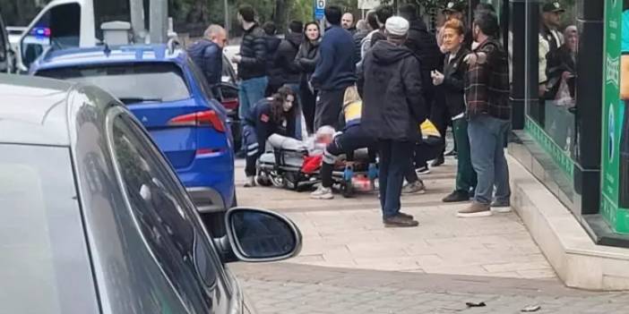 Eski eşinin sokakta boğazını kesmişti: Cani adam mahkemede o görüntüleri izleyemedi!