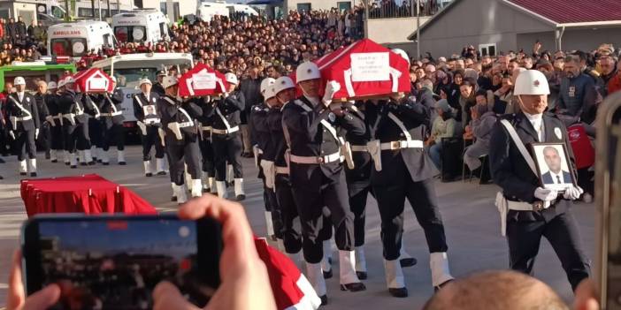 Yalova şehitlerine veda töreni: Şehit polis Yasin Koçyiğit, Turgut Külünk ve İlker Pehlivan dualarla uğurlanıyor