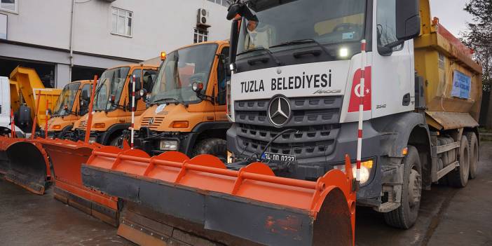 Tuzla Belediyesi Karla mücadele için 7/24 teyakkuzda