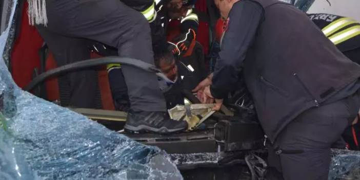 Erzurum kara yolunda can pazarı: Meydana gelen zincirleme kazada 1 ölü, 31 yaralı var!