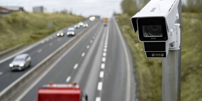 Bayramda radara yakalanan sürücülerin cebi fena yanacak! Şehir içi 5 şehir dışı 10 kilometre, işte detaylar...