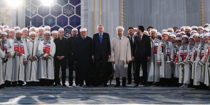 Cumhurbaşkanı Erdoğan, hafızlık icazet törenine katıldı