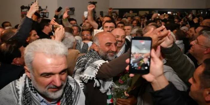 İsrail’in alıkoyduğu aktivistlerden ilk açıklama: Gemiyi hapishaneye çevirdiler