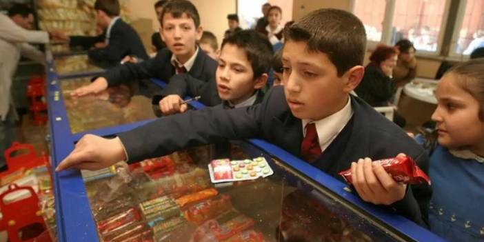 Okullarda yeni dönem: Kurala uymayan 500 bin TL ceza ödeyecek!