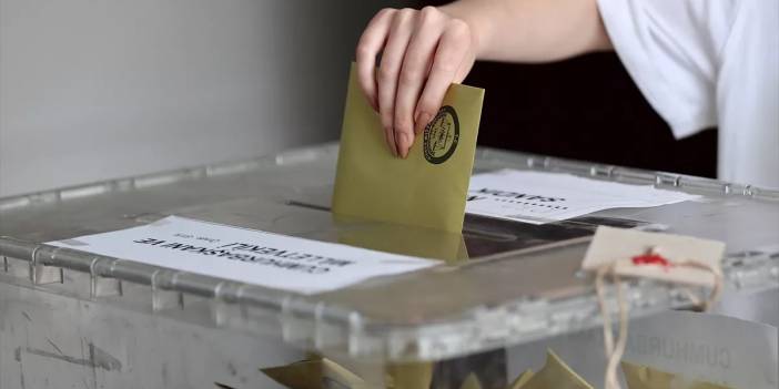 Son seçim anketinde dikkat çeken değişim: Ara fark giderek açılıyor!