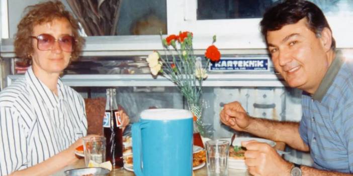 Deniz Baykal'ın eşi Olcay Baykal son yolculuğuna uğurlanıyor