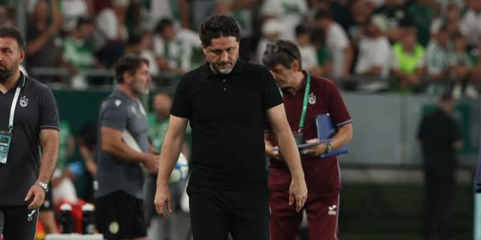 Trabzonspor'dan istifa eden Fatih Tekke'ye taraftardan, ''Kendi lafını yedin hocam!..'
