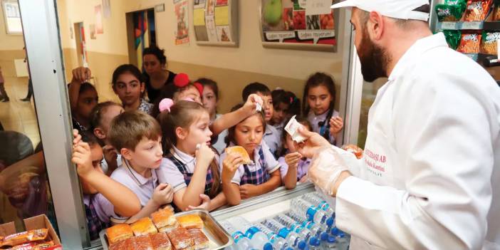 Okul kantinlerine yeni uygulama! Bakanlık açıkladı: Beslenme Skoru geliyor, işte önemli detaylar...