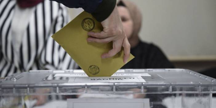 Son ankette şaşırtıcı sonuç! Ne AK Parti ne CHP ne de Yeni Parti, ilk sırada bakın kim var?