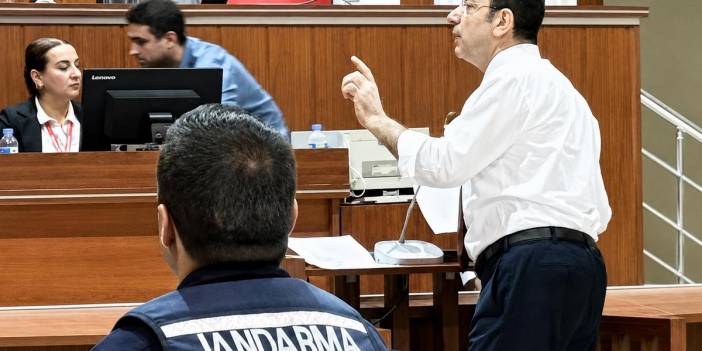 Ekrem İmamoğlu mahkemede aylık gelirini açıkladı!