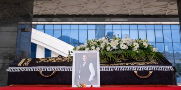 Yılların sanatçısı Alpay'ı sevenleri son yolculuğuna uğurlandı: Alpay Nazikioğlu kimdir?