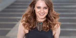 Miray Daner Kimdir, Aslen Nerelidir, Kaç Yaşındadır