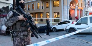 Taksim'de Silahlı Kavgada 1 Kişi Hayatını Kaybetti