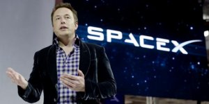 Elon Musk Şirketlerinin Facebook Hesabını Neden Sildi