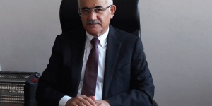 Mustafa Deryal Kimdir, Aslen Nerelidir | Kim Neden Darp Etti