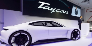 Porsche Türkçe isimli otomobilini duyurdu