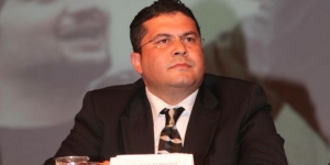 Ruhi Ersoy kimdir? Aslen nerelidir ve kaç yaşındadır?