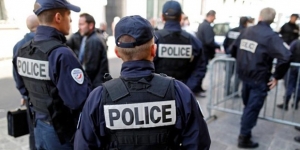 Son Dakika: Fransa'da bıçaklı saldırı: 1 kişi öldü