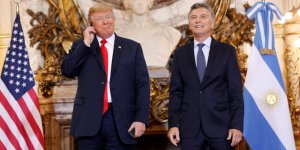 G20 Zirvesi'nde Trump'ın kulaklıkla imtihanı