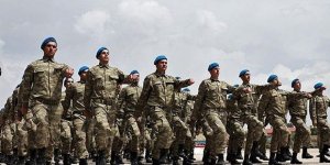 Askerlik süresi kısaldı mı? Askerlik kaç aya düştü? Son durum ne?