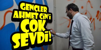 Gençler Ahmet Cin’i çok sevdi!