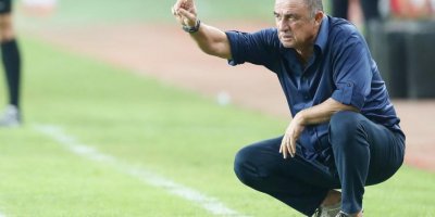 Sarı-Kırmızılı takımda 3 futbolcu daha gidiyor