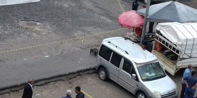 İki aile arasında silahlı kavga: 3 ölü, 4 yaralı