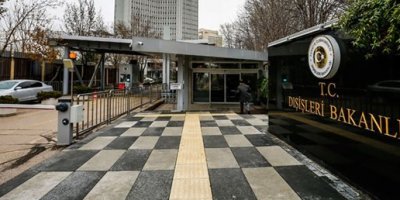 Dışişleri sözcüsü Aksoy'dan SDG heyetini kabul eden Macron'a kınama