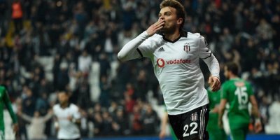 Beşiktaş Adem Ljajic'i KAP'a bildirdi!