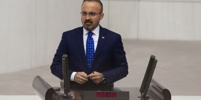AK Parti'den Cumhurbaşkanlığı sistemi açıklaması geldi!