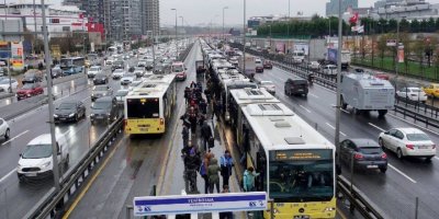 FSM'deki çalışma nedeniyle metrobüs seferlerine yeni düzenleme