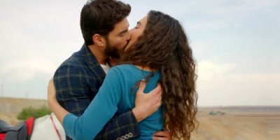 Hercai'nin 19. bölümündeki öpüşme sahnesi izleyenleri ekrana kilitledi