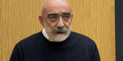 Ahmet Altan hakkında yakalama kararı çıkarıldı