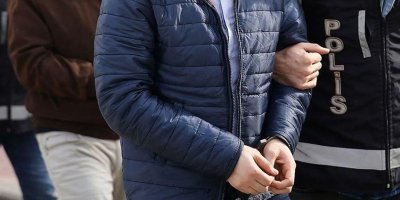 FETÖ'ye 3 ilde şafak operasyonu