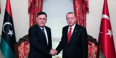 Türkiye ile Libya arasında Doğu Akdeniz için tarihi anlaşma! İmzalar atıldı...