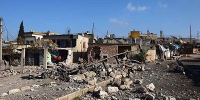 Rus savaş uçakları İdlib'i vurdu: 4 ölü,5 ağır yaralı