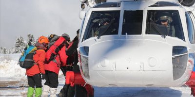 Bursa'da kaybolan dağcılarla ilgili flaş gelişme! Ekipler bir baton daha buldu