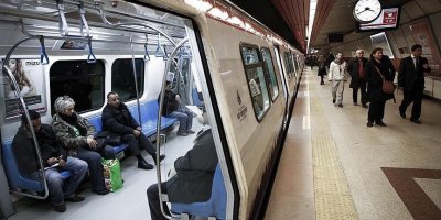 İstanbul'da Metro seferlerinde aksama!