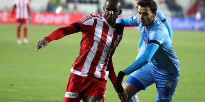 Sivasspor'a 1 puan 90+3'te geldi