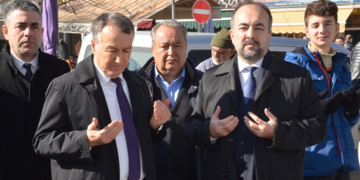 Elazığ depreminde hayatını kaybedenler dualarla anıldı