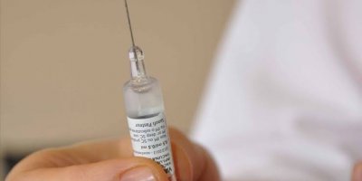 Uzmanlar koronavirüsü aşısı için tarih verdi