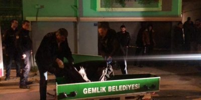Suriyeli küçük çocuk, vücudunda yanık ve kesik izleriyle ölü bulundu!