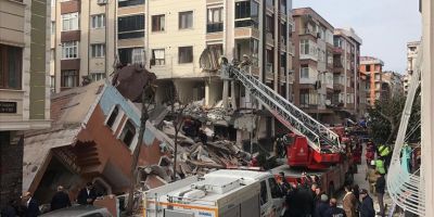 Bahçelievler'deki binanın çökme anı güvenlik kamerasında