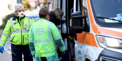 Koronavirüs sebebiyle Serie A'da 3 maç ertelendi