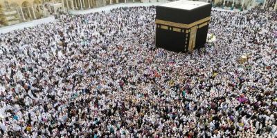 Diyanet, Umre ziyaretlerini askıya aldı