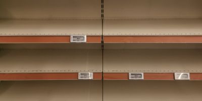 İstanbul'da koronavirüs korkusu market raflarını boşalttı