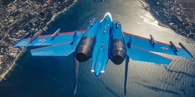 Rusya Savunma Bakanlığı açıkladı: Rus Su-27 uçağı Karadeniz'de düştü