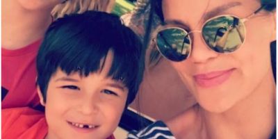 Ebru Şallı oğlu Pars'ın mezarına ziyarete gitti