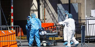 ABD'de koronavirüs nedeniyle ölenlerin sayısı 53 bin 934'e yükseldi