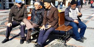 İçişleri'nden 65 yaş üstü ve 20 yaş altı vatandaşlar için yeni genelge